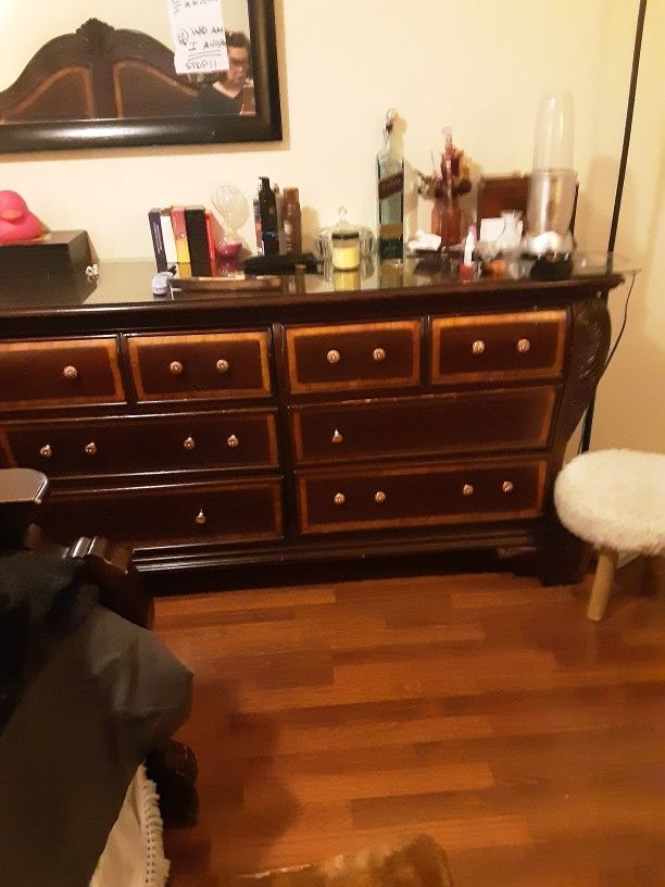 Bedroom Set Brand New Matress Only 150 Today,leaving Tomorrow All Others 50 Or Less Today Only