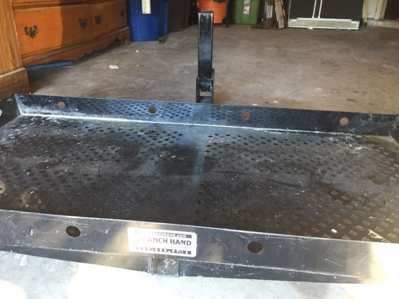Ranch hand hitch cargo carrier