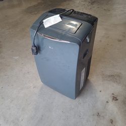 Portable LG Air Conditioner - Energy Efficient Cooling for Any Space!"