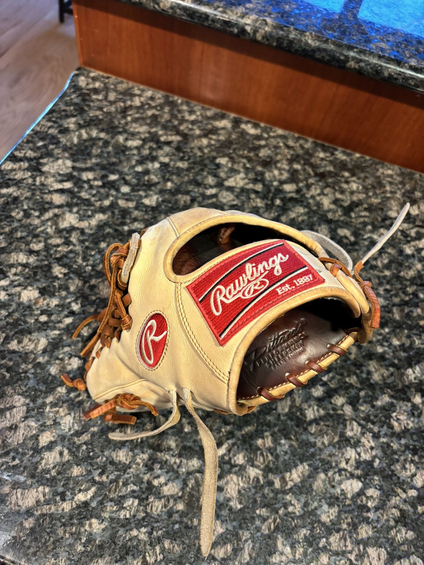 Rawlings Pro Preferred Series 11.5 inch lefty glove