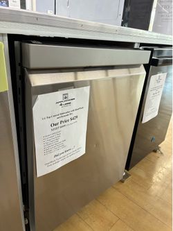 $429 (MSRP$899, Save $470) LG Top Control Dishwasher With 48 dB cleaning Cycle and Flex Zone