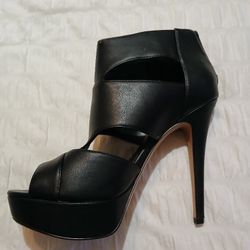 Heels Size7