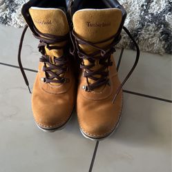 Man’s Timberland Boots Size 10