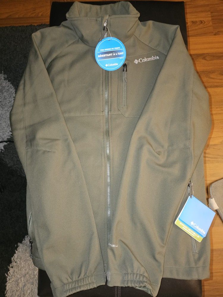 Columbia NWT Forest Green