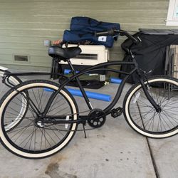 Sixthreezero 24 inch 3 speed beach cruiser with rear rack,great shape retails at $440 with tax