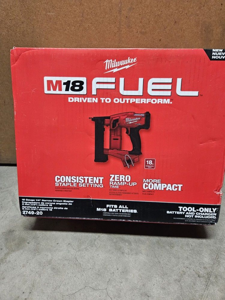 MILWAUKEE M18 FUEL NARROW CROWN STAPLER TOOL ONLY