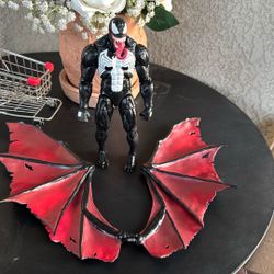 Marvel Legends Venom With Wings 