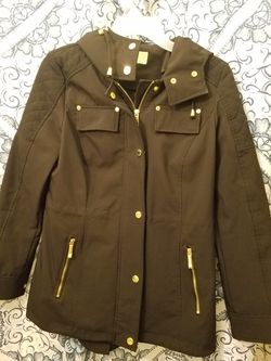 Black szXS michael kors coat yes irs availableeeee used in mint con,