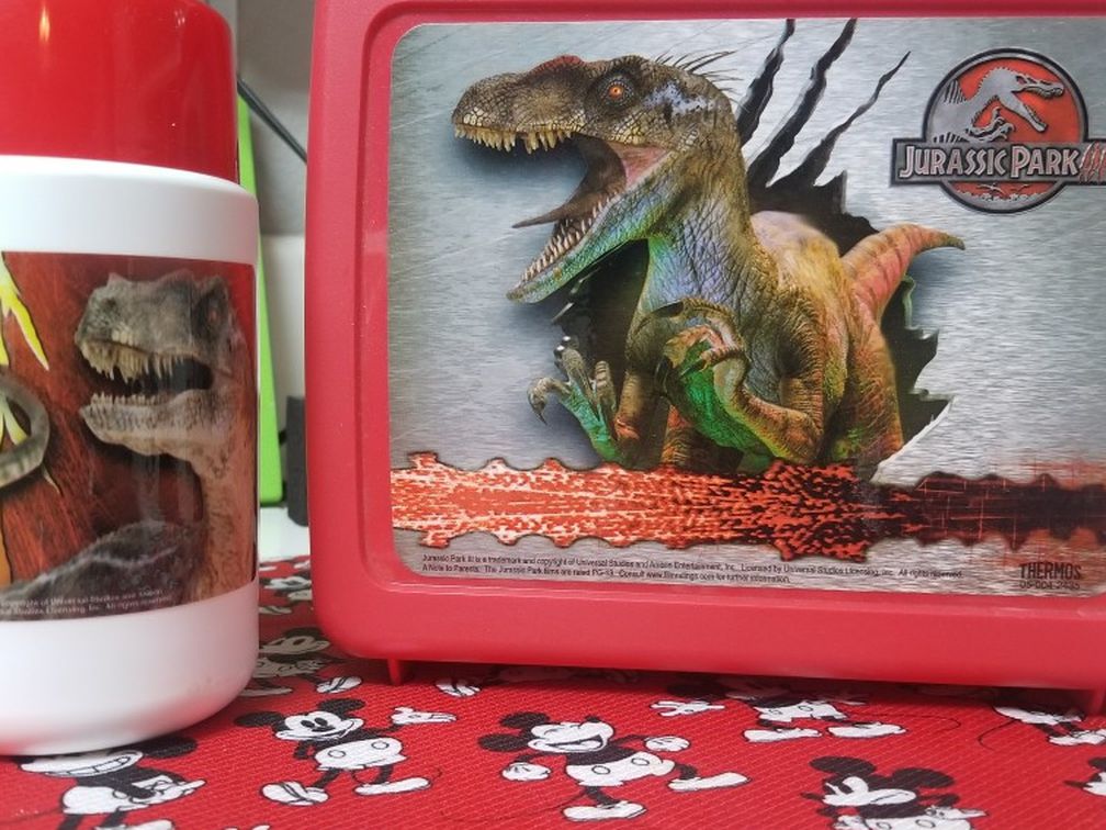 Vintage Collectable Jurassic Park 3 Lunchbox