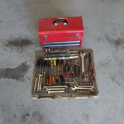 Craftsman Tool Box With Tools 