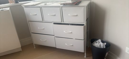 VANITY DRAWERS