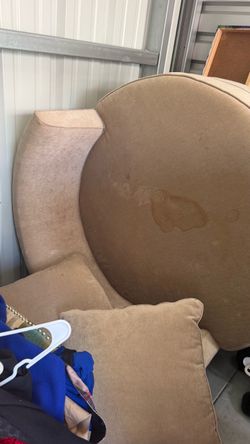 Round Barrel Accent Chair with Cushion