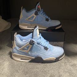 Used Jordan 4 University Blue Size 7 Gs