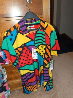 Oh Snap! Men's short Sleeve shirt. L.  New