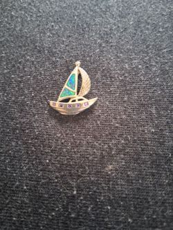 Sailboat pendant with opal inlay