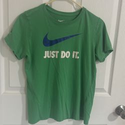 Nike Boys T Shirt Short Sleeve Size Large 
