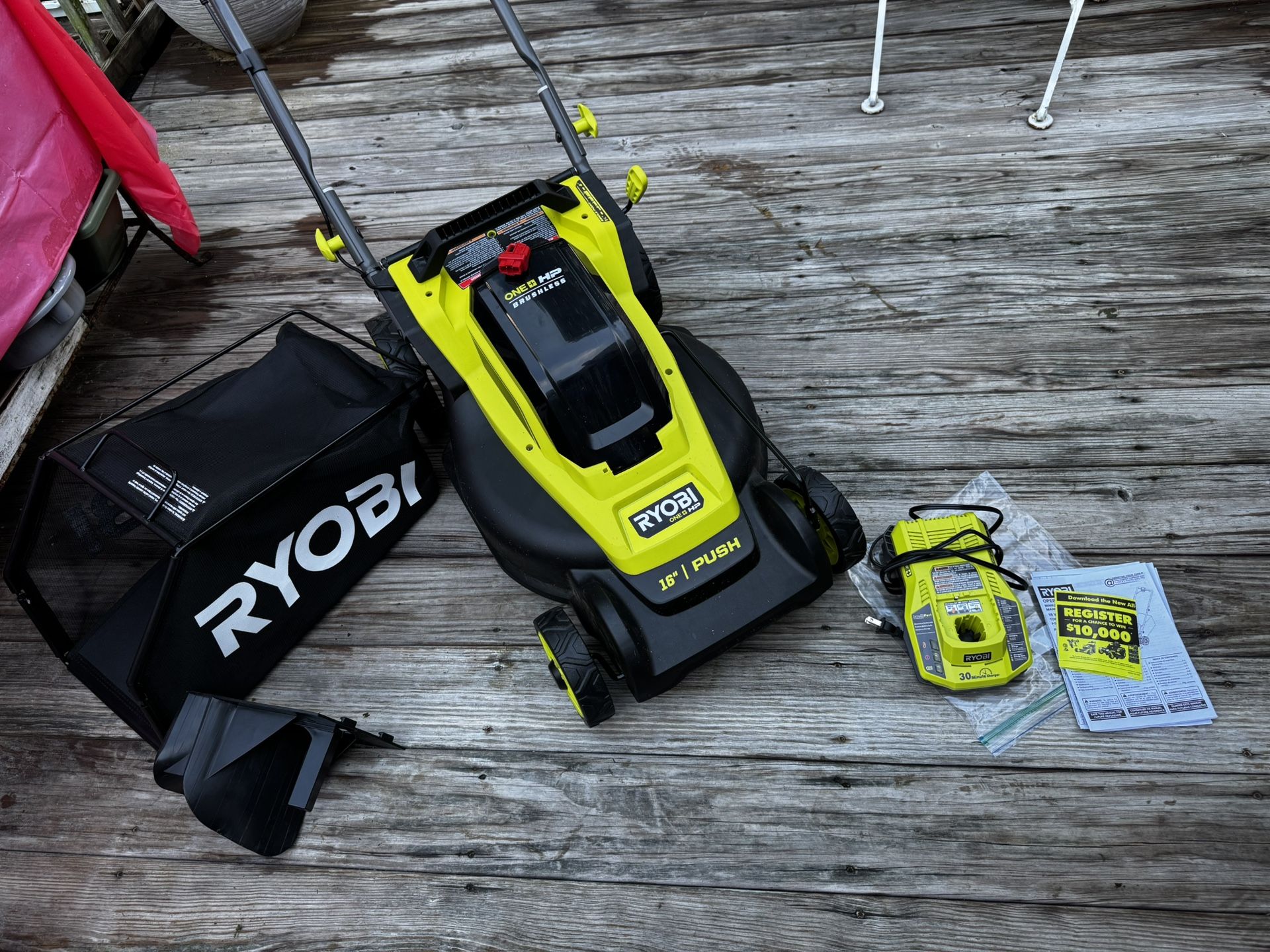 π± RYOBI ONE+ HP 18V Brushless 16β Cordless Push Lawn Mower