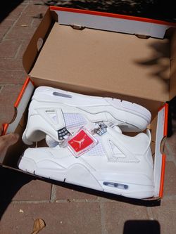 Shoes size 10