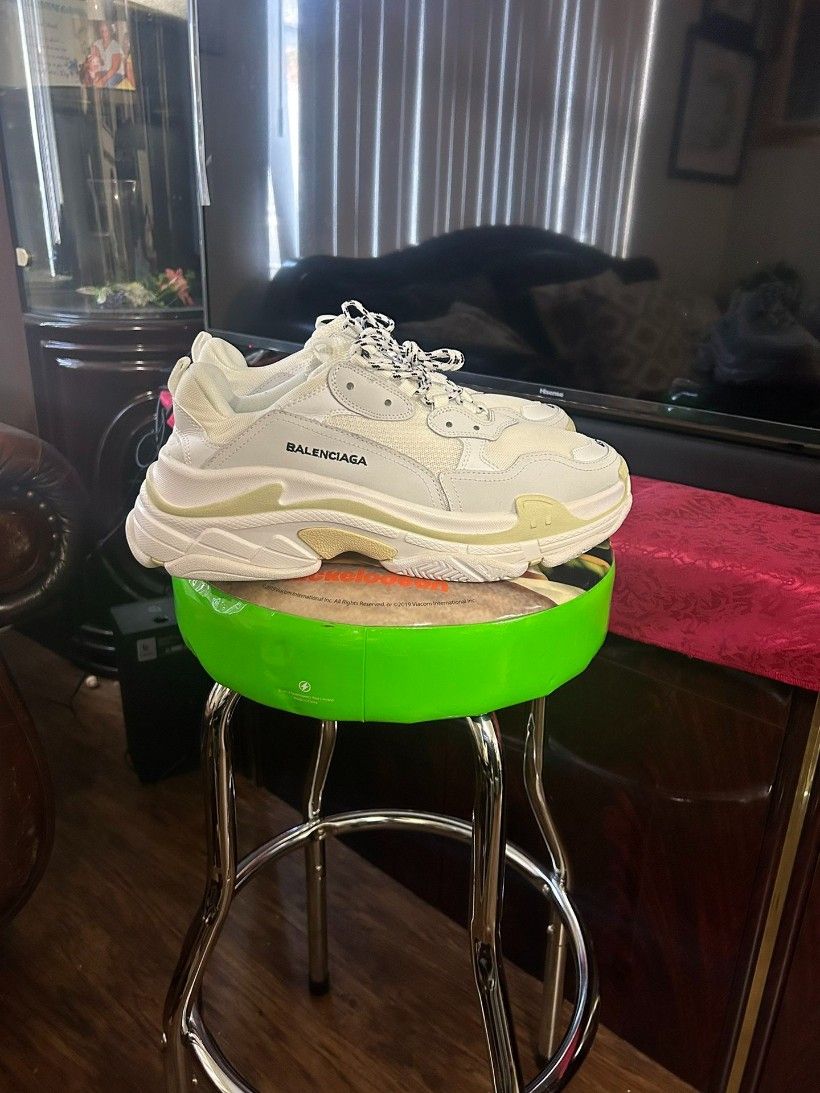 Balenciaga Triple S White Cream Men Size 12 Sneakers Designer Athletic Fashion Shoes