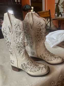Botas