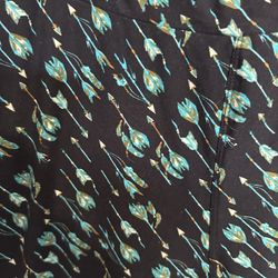 Black Leggings with Arrow Print, Like New