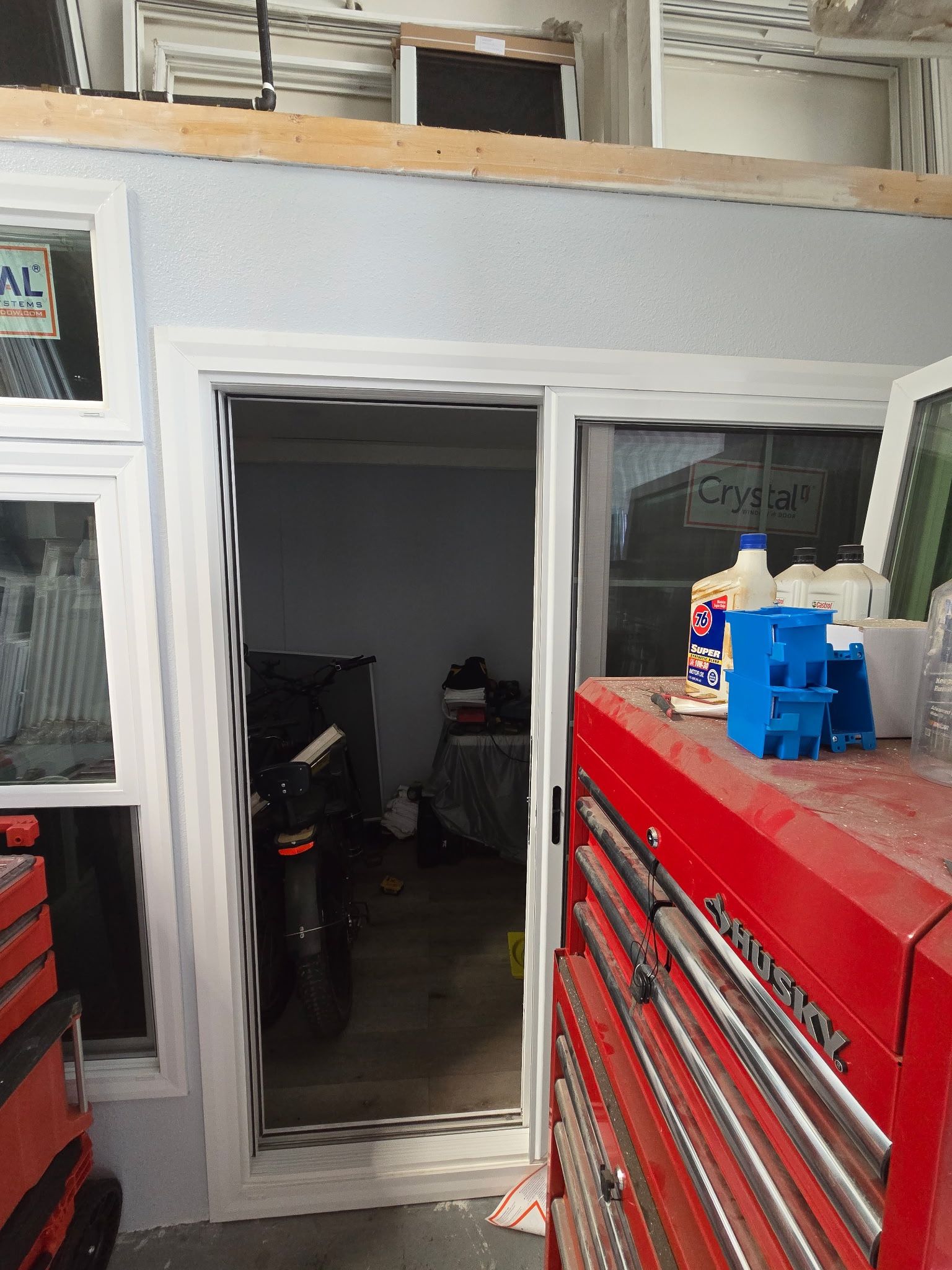 Sliding Door