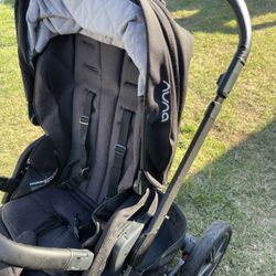 Nuna stroller 