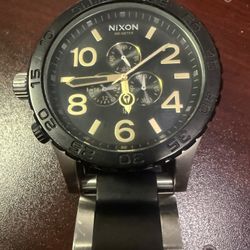NIXON WATCH 