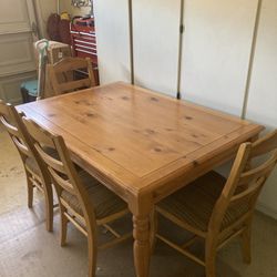 Rustic Wooden Dining Room Table & Chairs