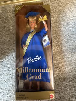 Barbie Special Edition Millennial Grad