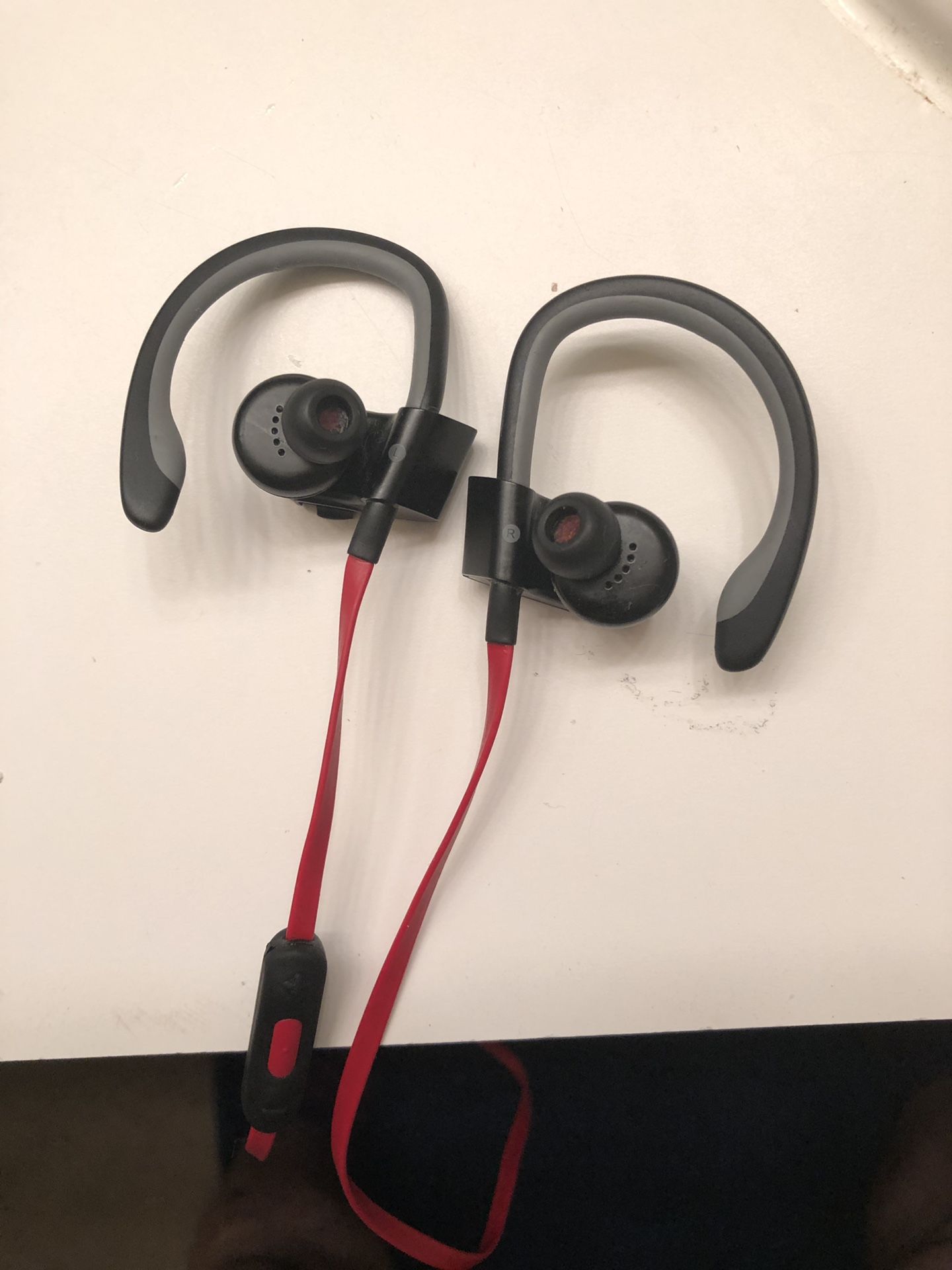 Used beats wireless