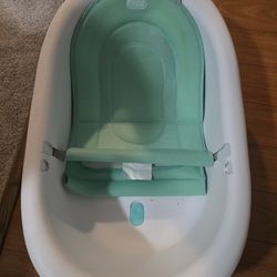 Frida baby Bath Tub