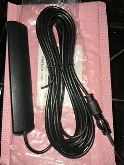 Ford Crown Victoria- Hidden Am/Fm Antenna  