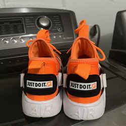 Women’s Nike Shoes 
