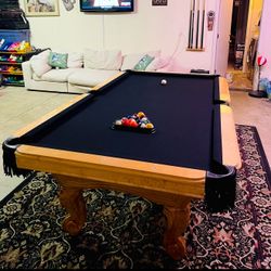 Pool Table.!🎱