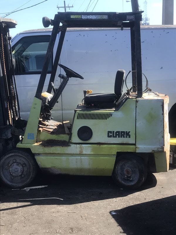 5000lbs Clark forklifts for Sale in Virginia Gardens, FL OfferUp