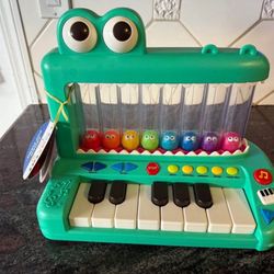 Croc Piano Keyboard Sound / Songs / Lights 