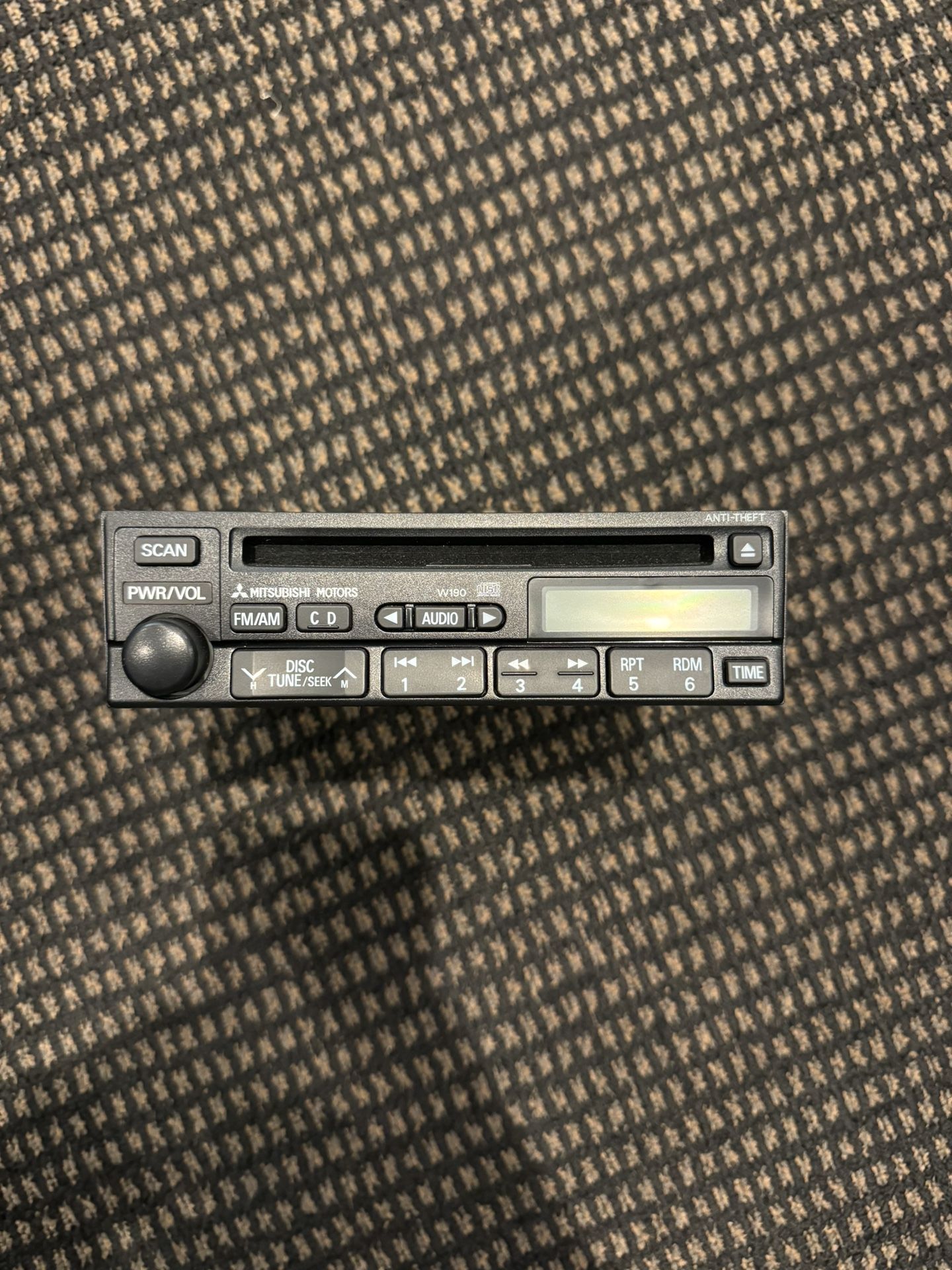 Mitsubishi Stock Radio Receiver For Car 