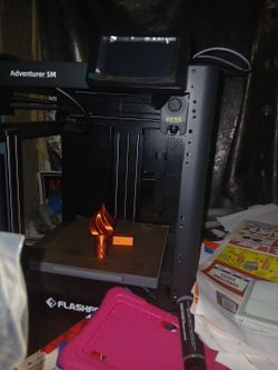 3d printer  adventurer 5m  used 3 times