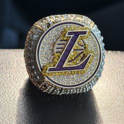 Lakers Ring