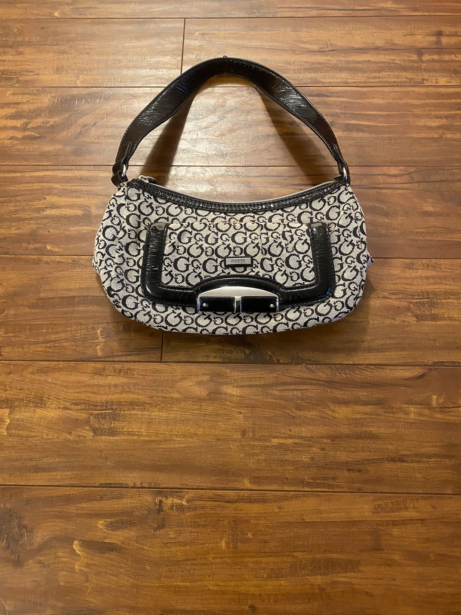 VTG Guess Hand Bag