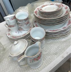 Fine China By Red Sea