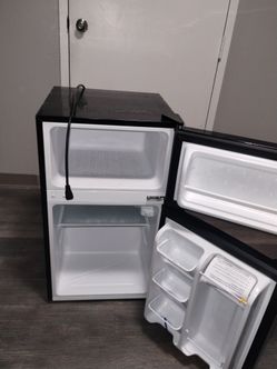 Refrigerator and freezer