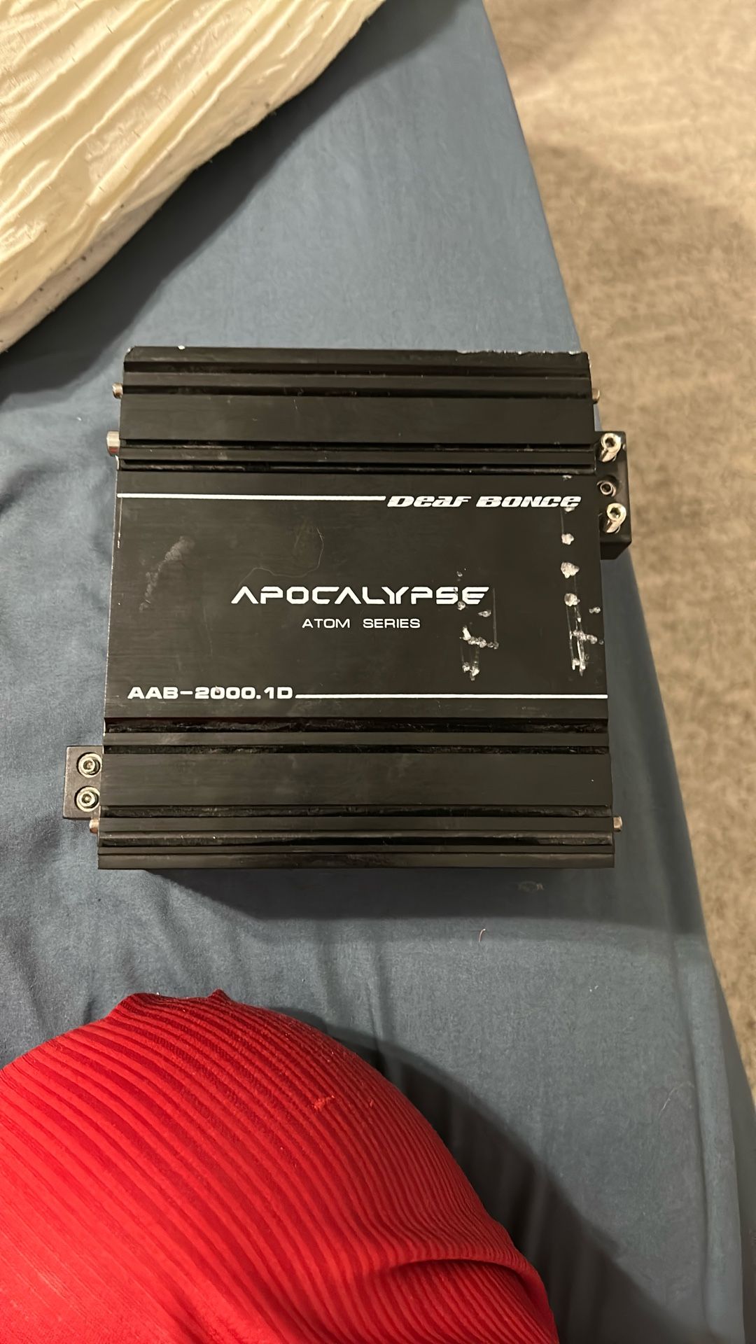 Deaf Bounce Car Amp