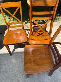 Dinning room chairs (4)