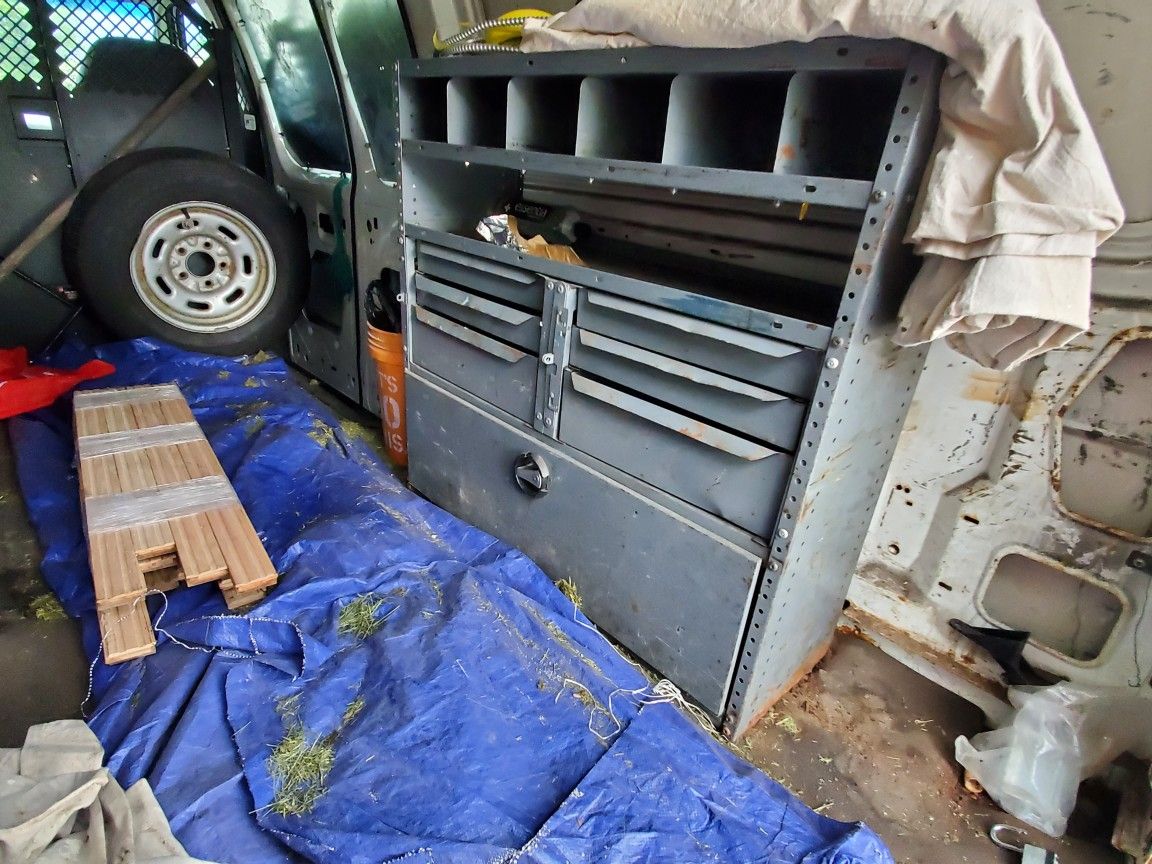 Van Shelves