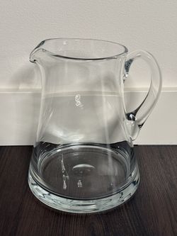 64 oz Clear Glass Pitcher