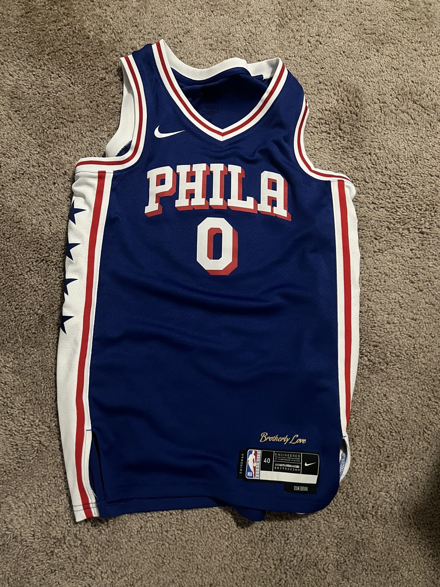 Sixers Jersey Tyrese Maxey Icon Edition Size Small