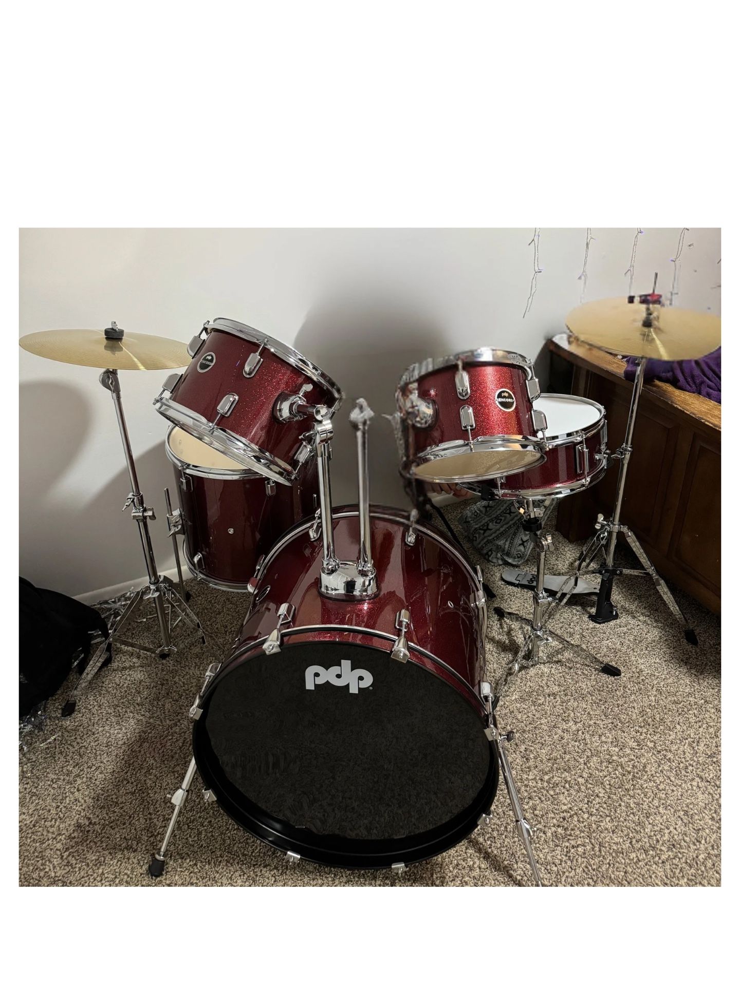 5 piece Drum set!