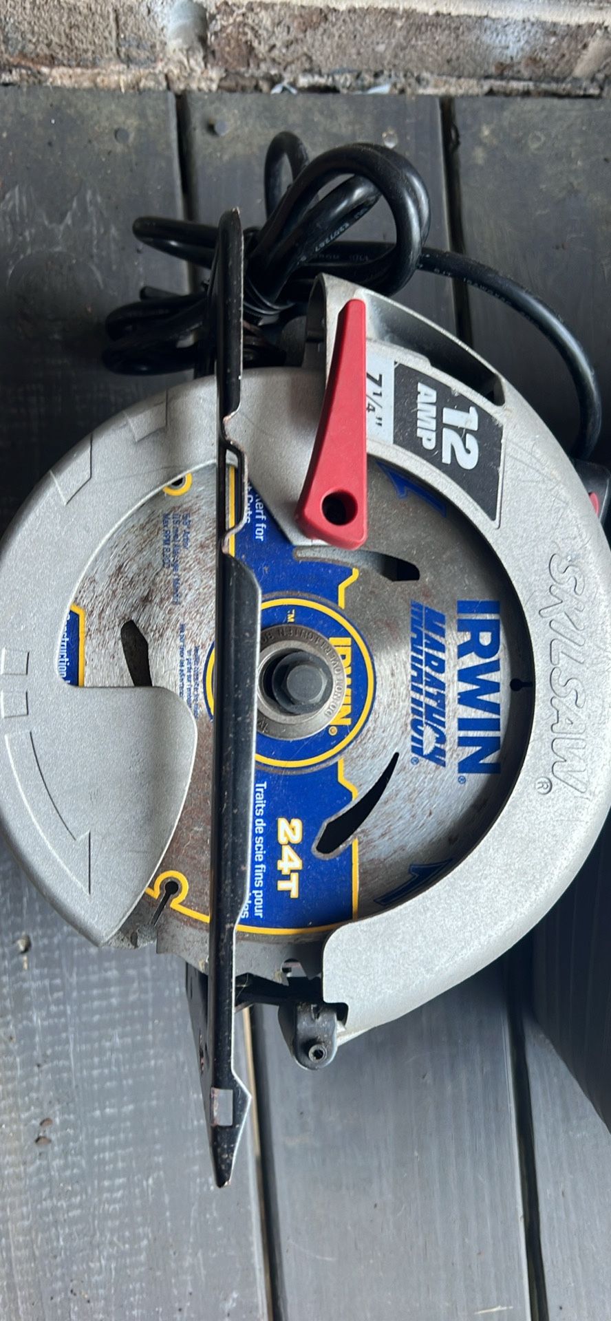 SKILSAW 7 1/4" Circular Saw, specifically featuring an IRWIN MARATHON 24T blade.